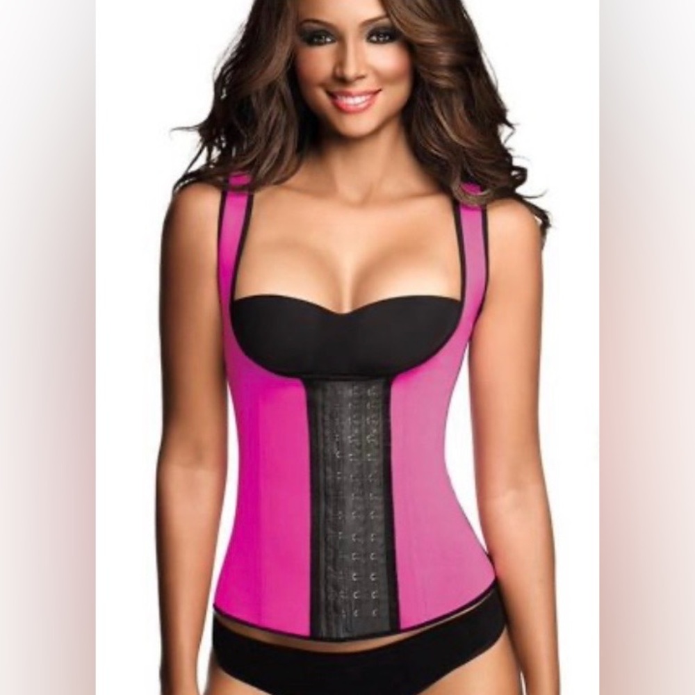 Ann Chery Colombian faja (waist trainer)